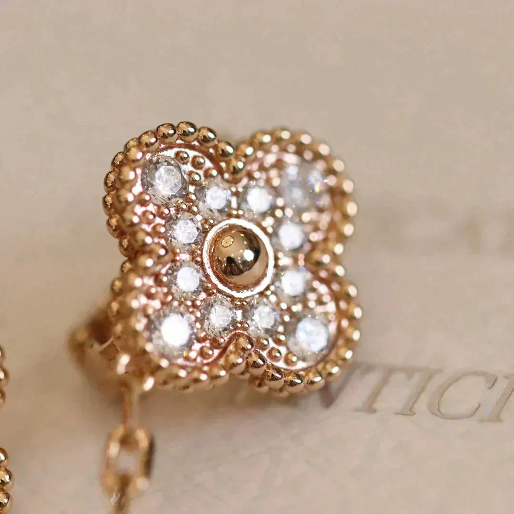 ¡®Dream¡¯CLOVER MEDIUM 1 MOTIFS FUll DIAMOND EARRINGS