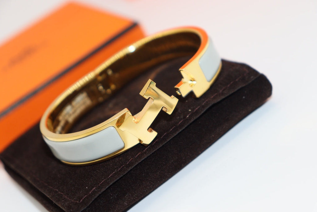 „Dream“-Armband in Hellblau