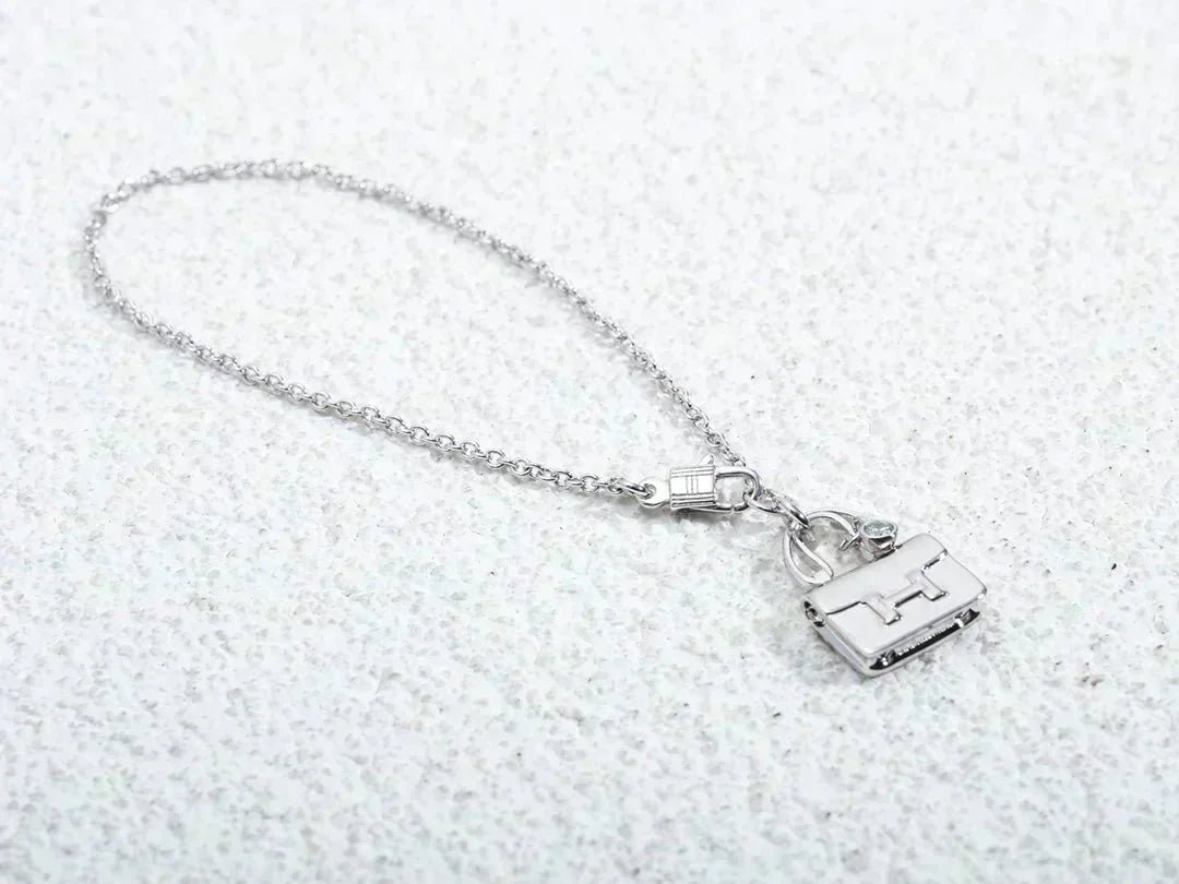 ¡®Dream¡¯AMULETTE PEDANT SILVER NECKLACE