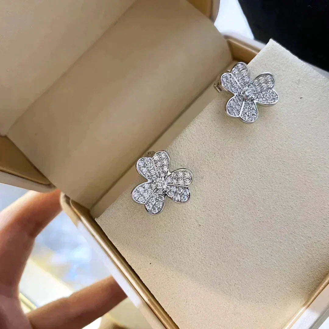 ¡®Dream¡¯CLOVER COMOS DIAMOND EARRINGS SILVER