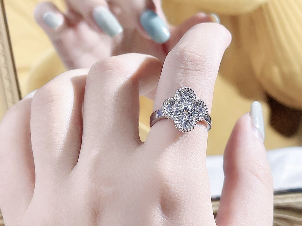 ¡®Dream¡¯CLOVER DIAMOND RING