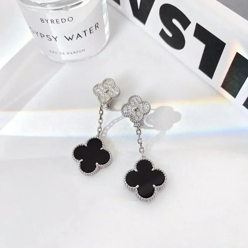 ¡®Dream¡¯CLOVER 2 MOTIFS  DIAMOND ONYX EARRINGS SILVER