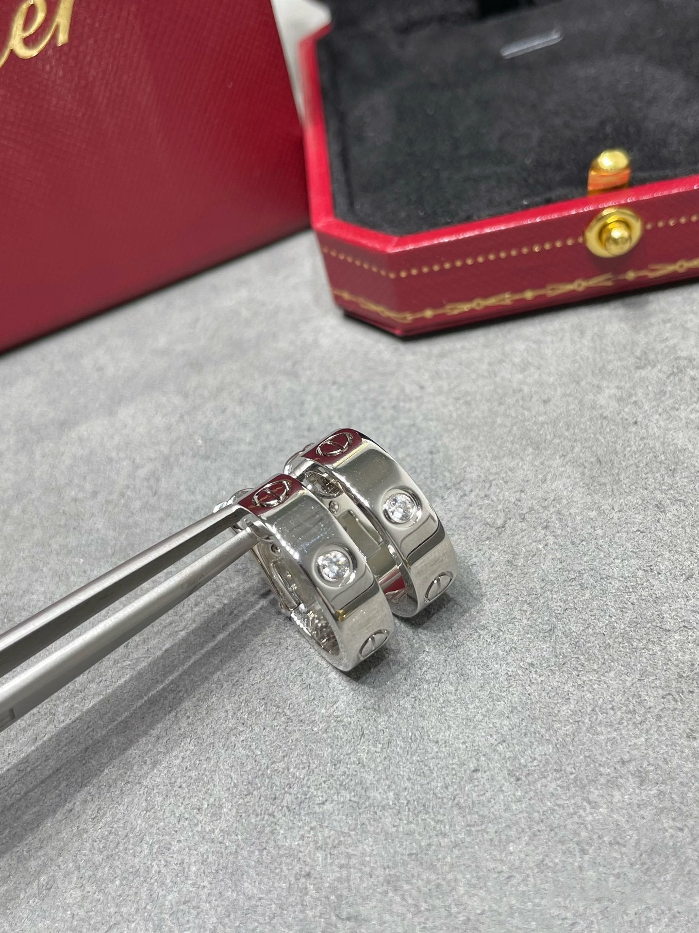 ¡®Dream¡¯LOVE 5.5MM 1 DIAMOND EARRINGS