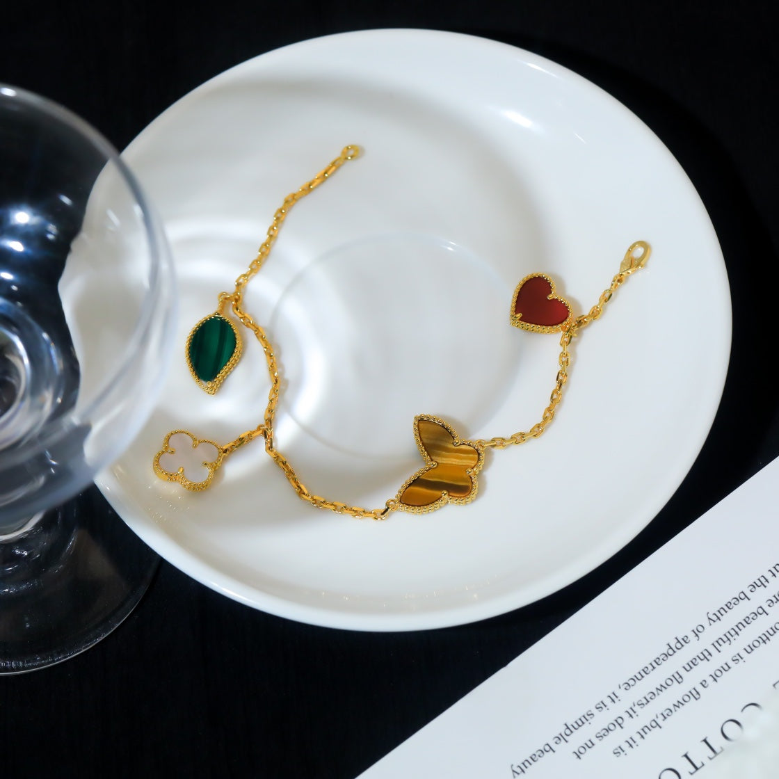 ¡®Dream¡¯LUCKY SPRING 5 MOTIF GOLD BRACELET