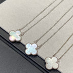 ¡®Dream¡¯CLOVER MEDIUM SILVER WHITE MOP NECKLACE
