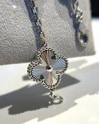 [Dream]New  CLOVER 5 MOTIF LASER BRACELET COLLECTION