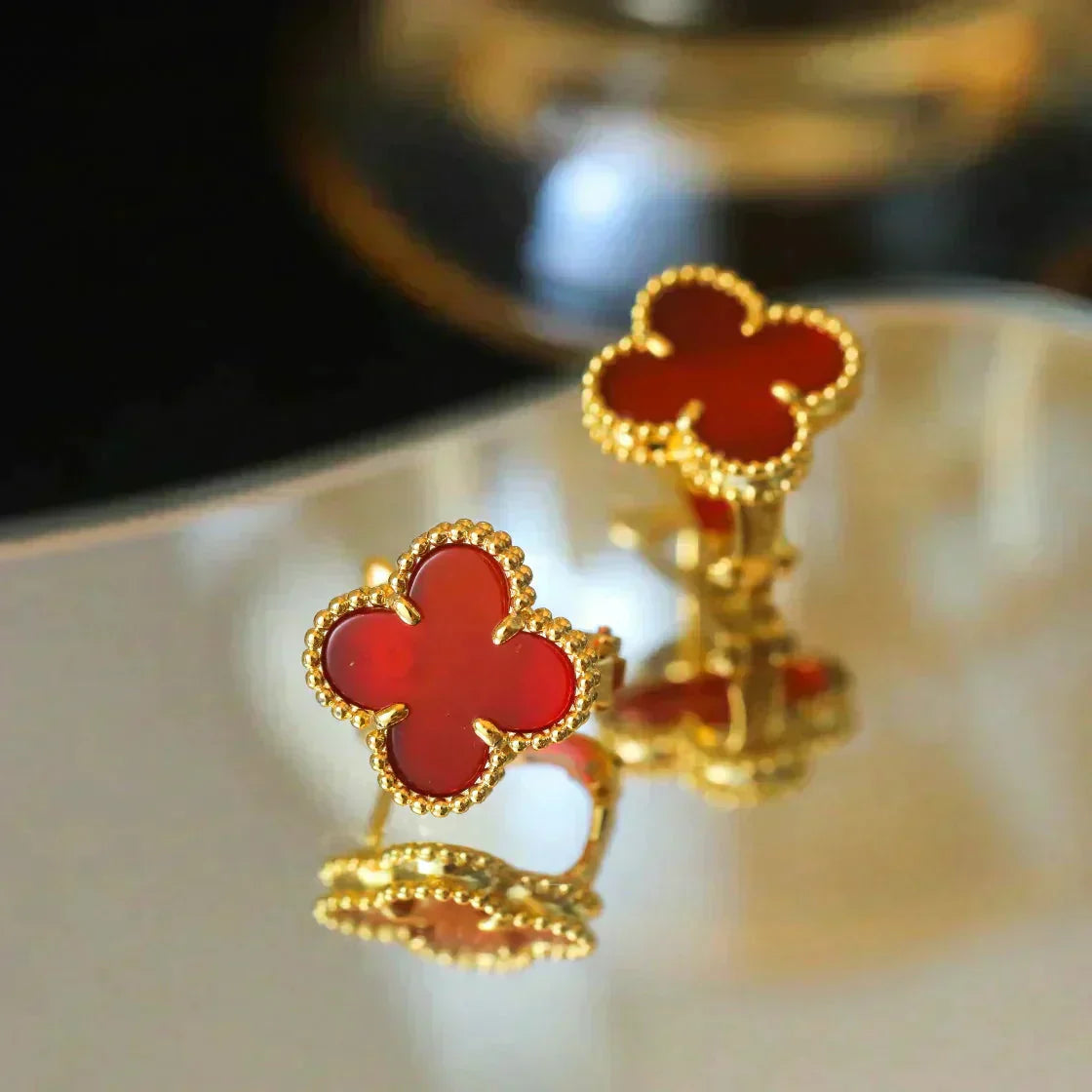 ¡®Dream¡¯CLOVER MEDIUM 1 MOTIFS CARNELIAN  EARRINGS