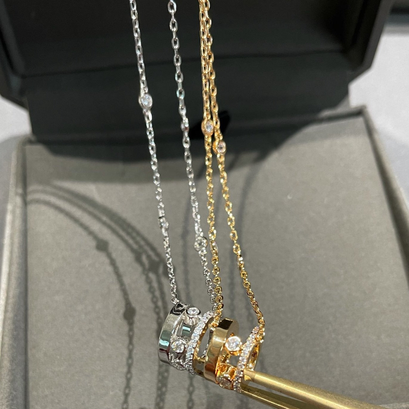 [Dream ]CHAIN MOVE ROMANE PEDAND NECKLACE
