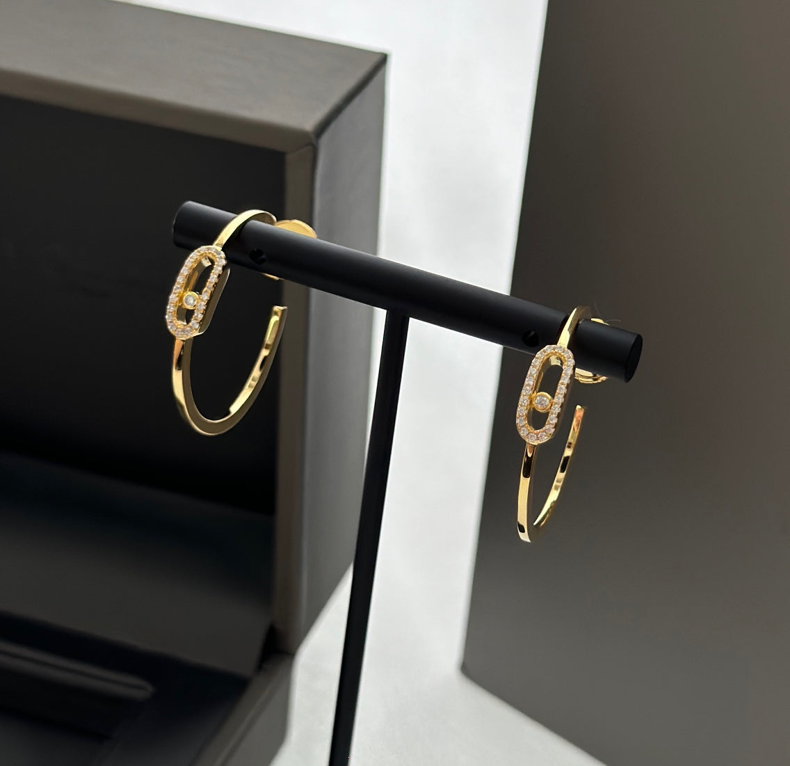 [Dream ]CREOLES MOVE UNO PM DIAMOND EARRINGS