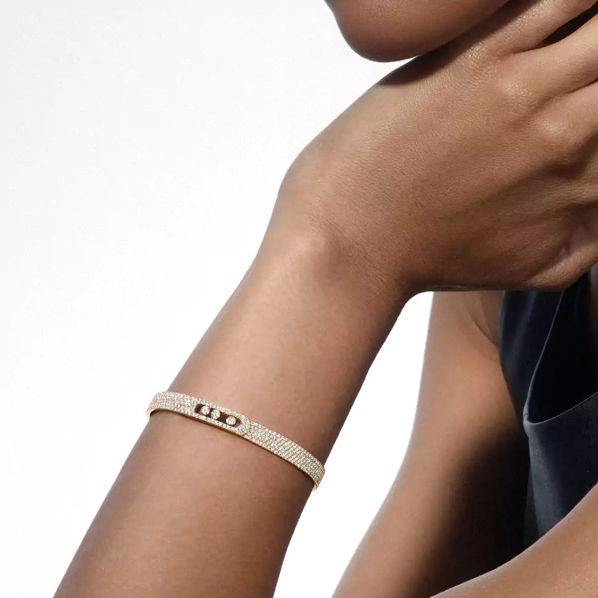 [Dream ]Move Noa Full Pav茅 Diamond Bangle Bracelet