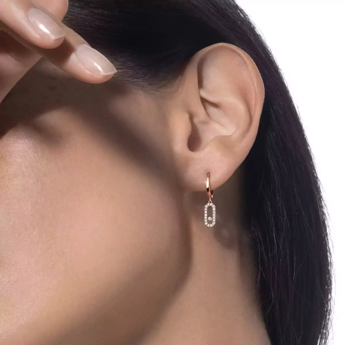 [Dream ]Move Uno Single Diamond Hoop Earring