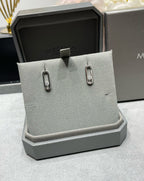 [Dream ]MOVE UNO SMALL 1 DIAMOND EARRINGS